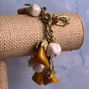 Vintage Gold & Marbled Butterscotch Bakelite Nuggets Cha-Cha Charm Bracelet